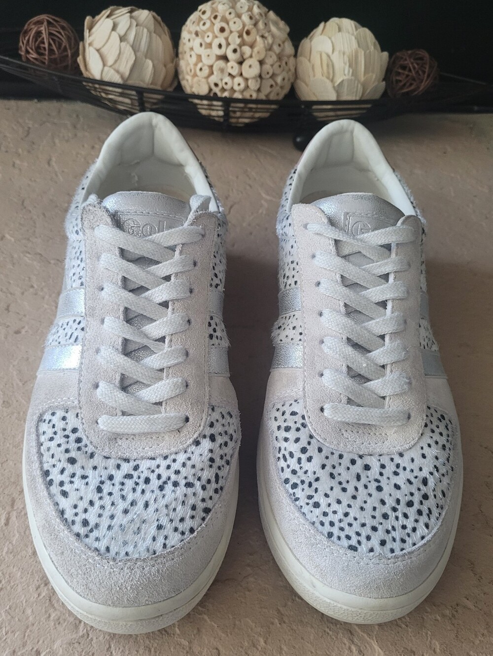 Size 9 Gola Nova Savanna Animal Print Women Sneakers